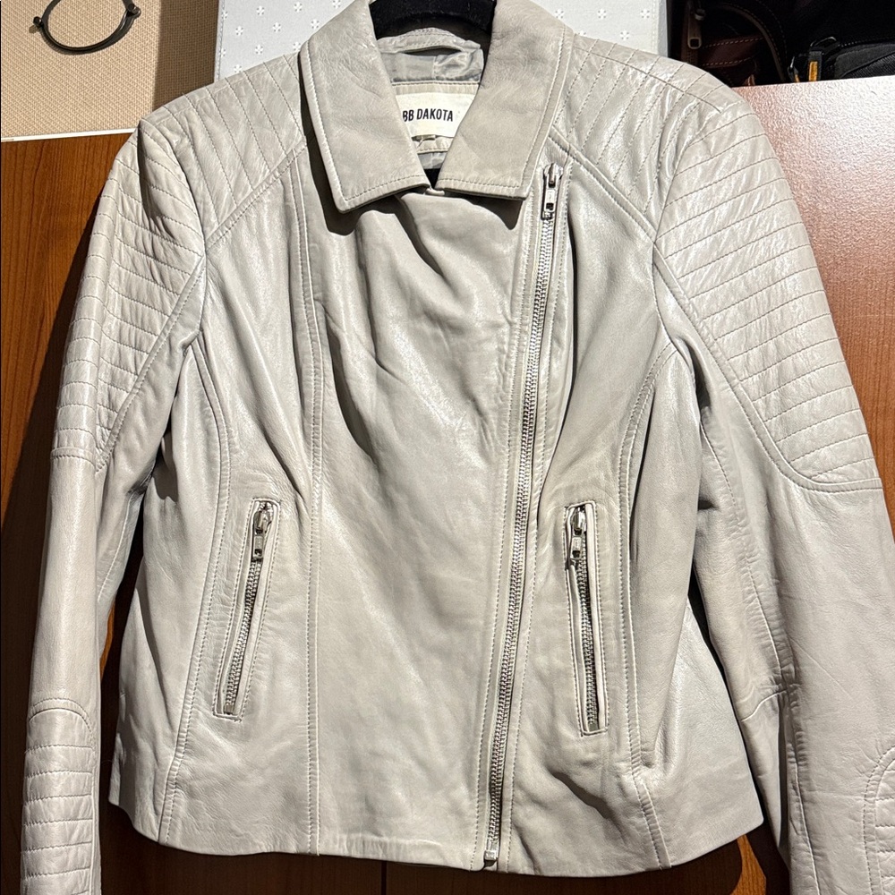 BB Dakota Women's Soft Gray Leather Jacket